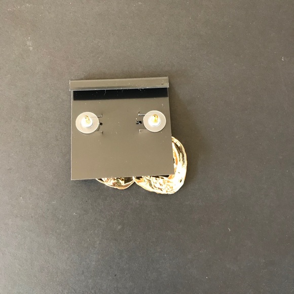 LAST PAIR NEW KENNETH JAY LANE OPEN HEART EARRINGS - Picture 7 of 7